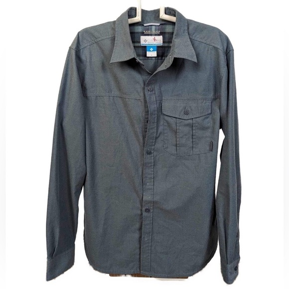 Columbia Men’s Omniwick Structured Navy Heathered Flannel‎ Button Down- Size M - Picture 1 of 5